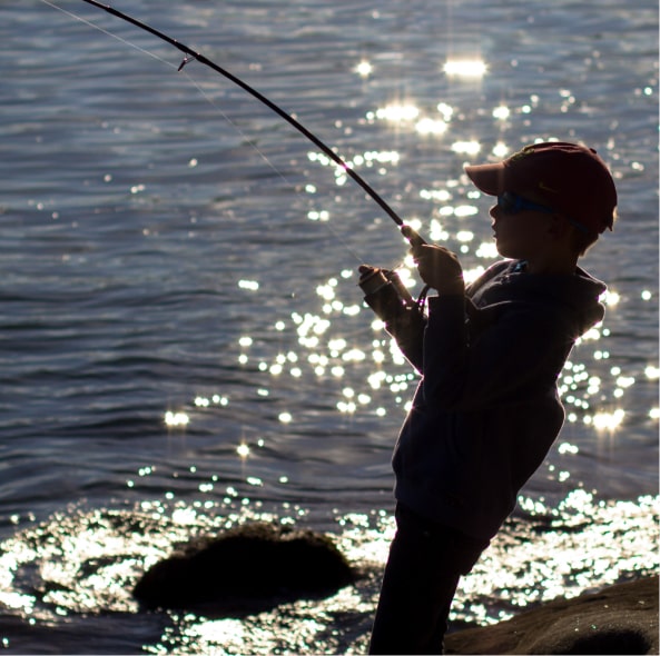 family-fishing-near-camdenton-missouri-lakes